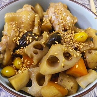 手羽元銀杏根菜のキューちゃん煮